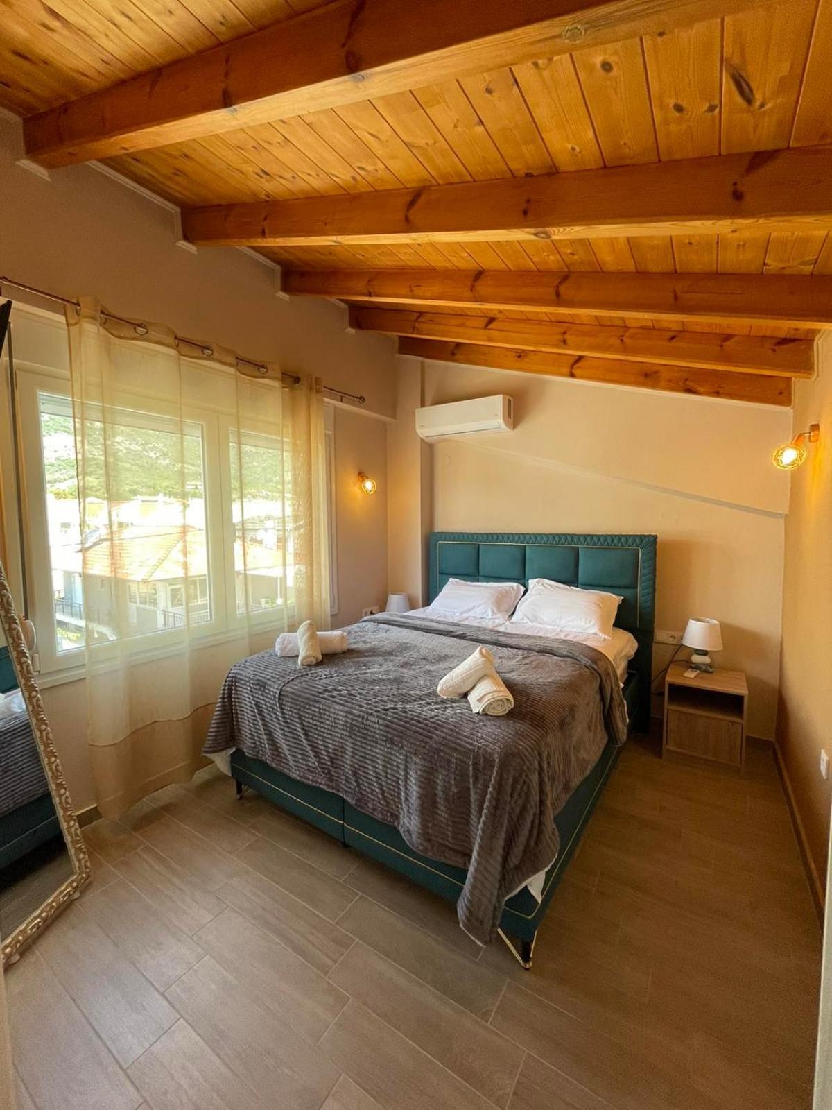 Chara'S House Apartman Kavála Kültér fotó