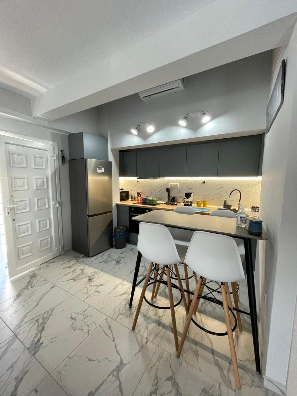 Chara'S House Apartman Kavála Kültér fotó
