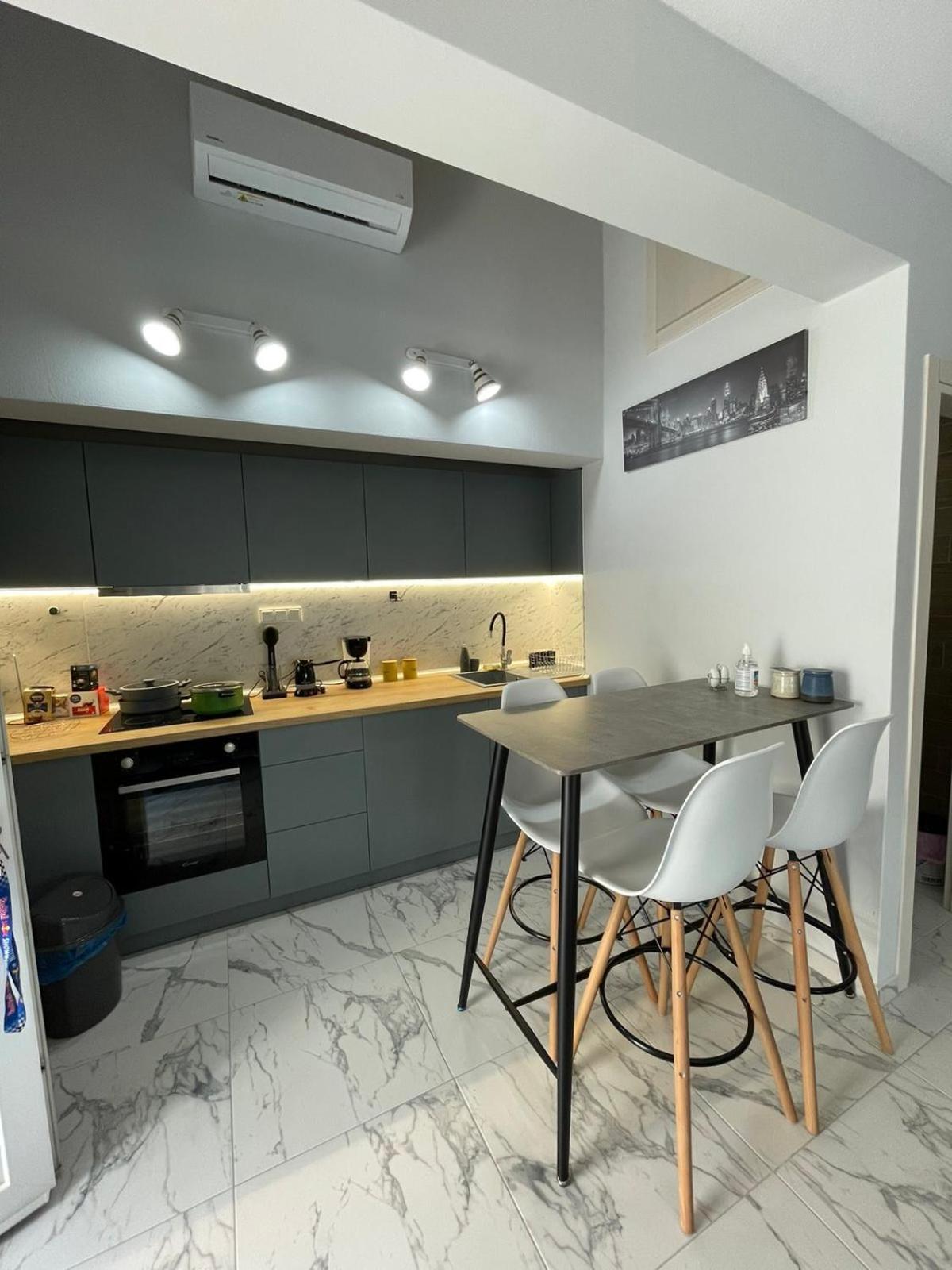 Chara'S House Apartman Kavála Kültér fotó