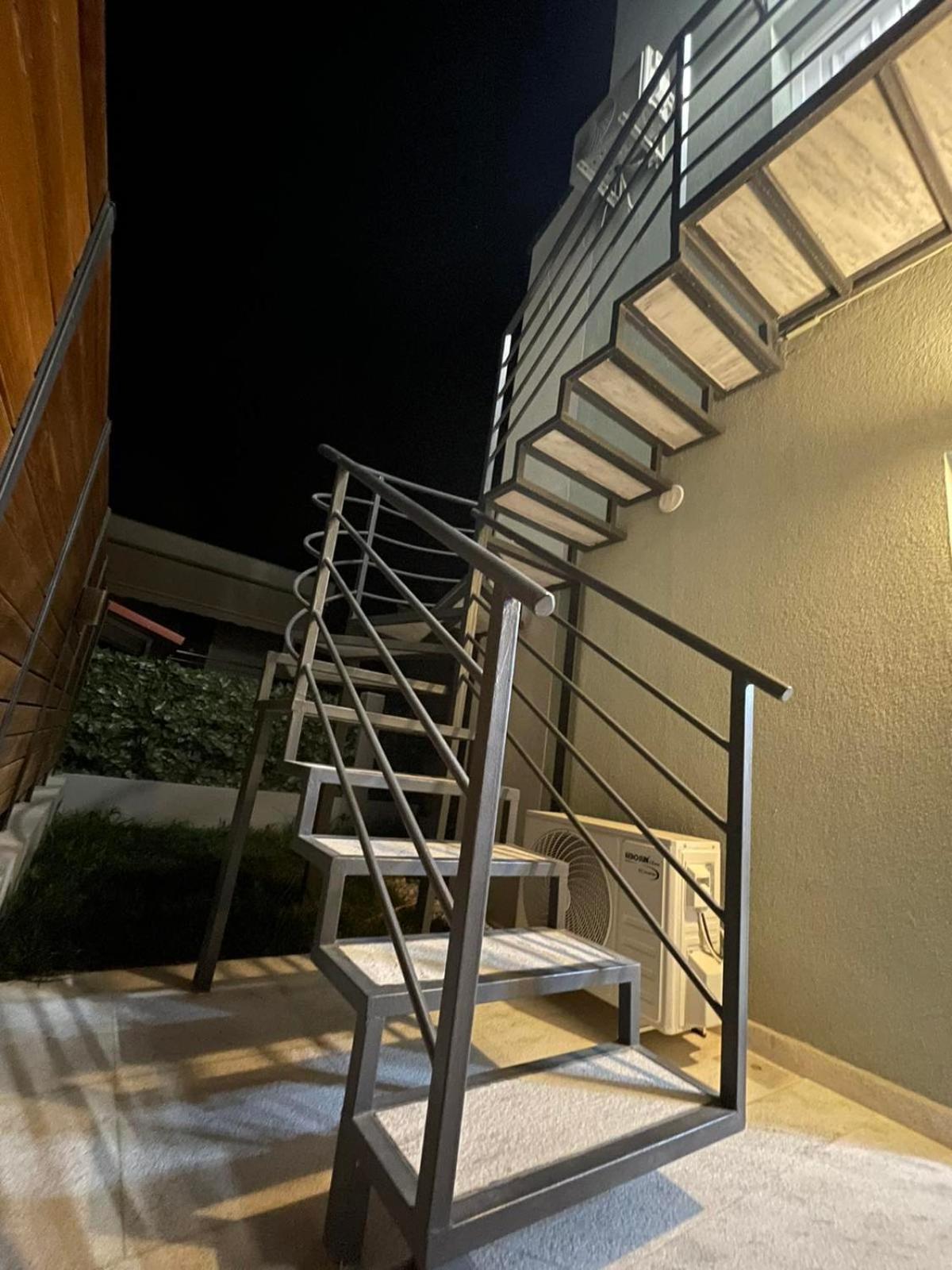 Chara'S House Apartman Kavála Kültér fotó